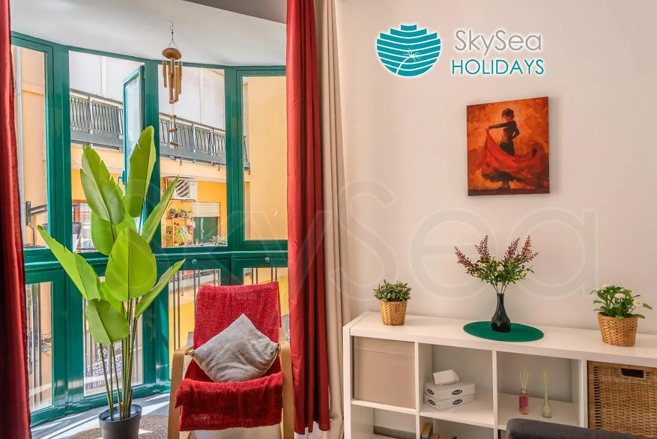 Skysea Holidays City Center Suites Málaga