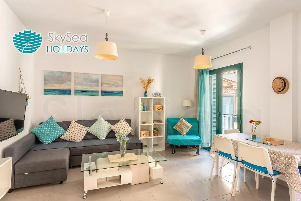 Skysea Holidays City Center Suites Málaga