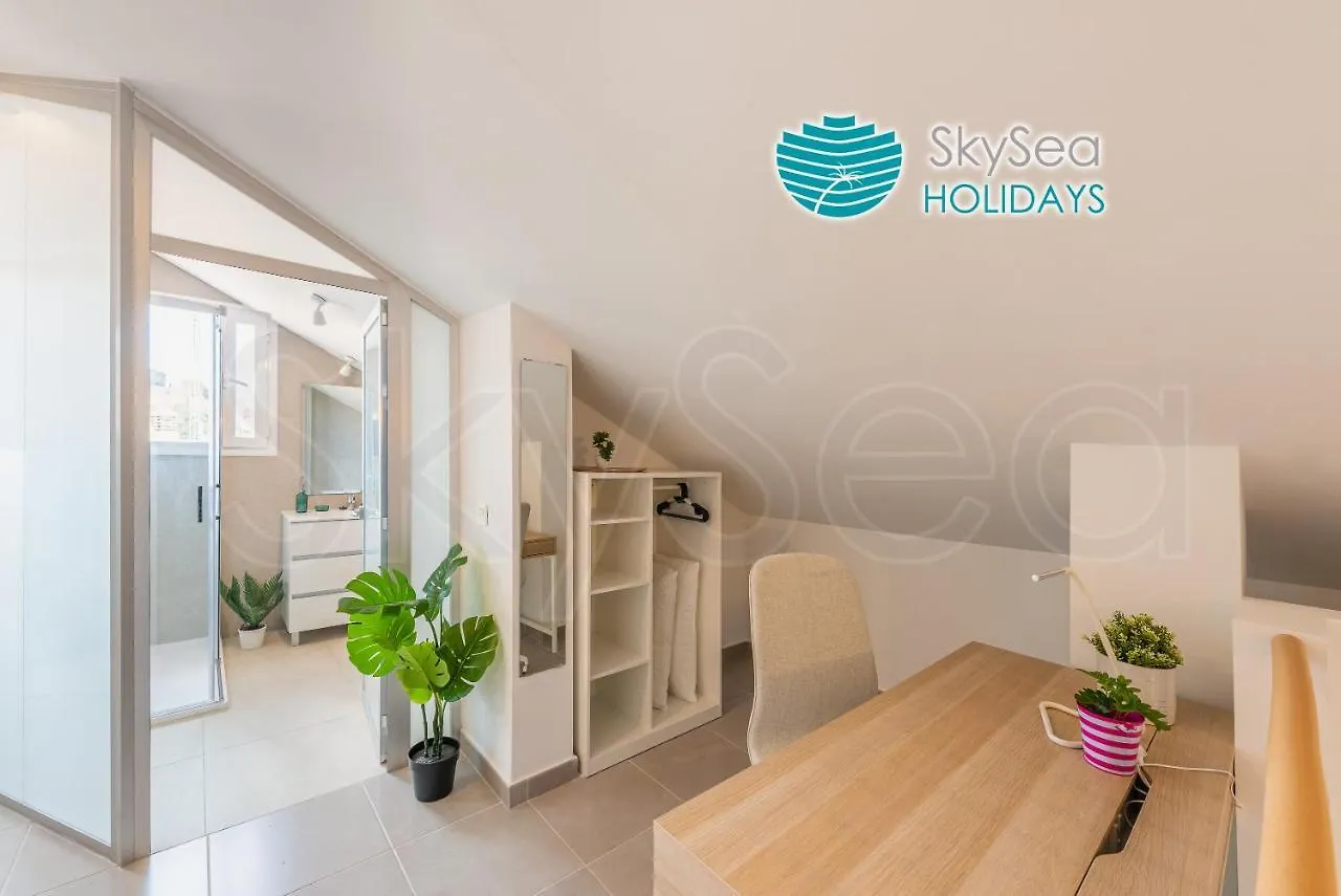 Skysea Holidays City Center Suites Málaga