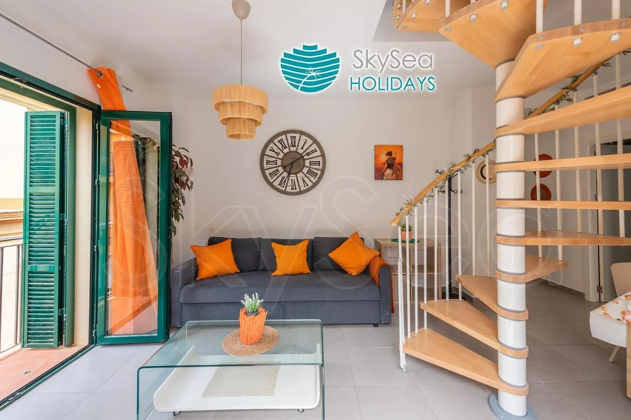 Skysea Holidays City Center Suites Málaga