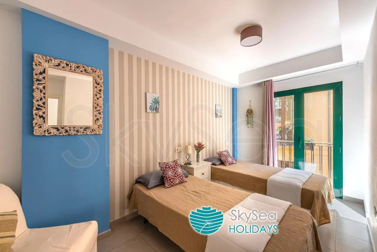 Skysea Holidays City Center Suites Málaga